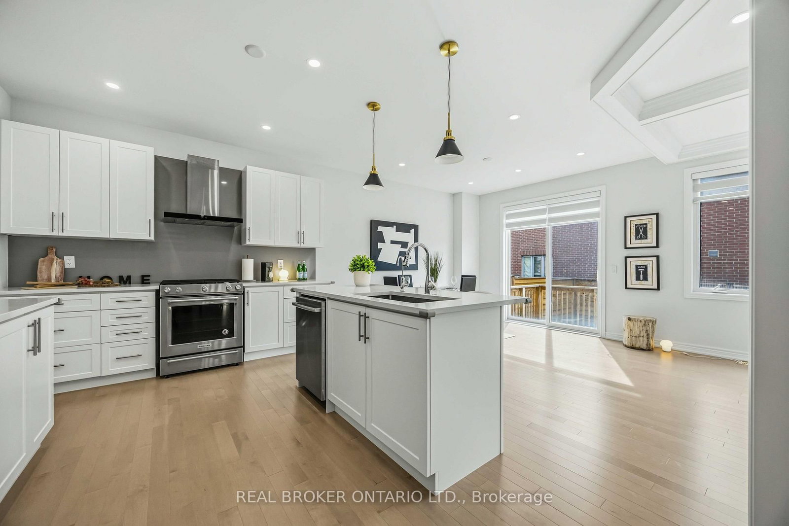 12 Seedling Crescent • Whitchurch-Stouffville, ON photo 12