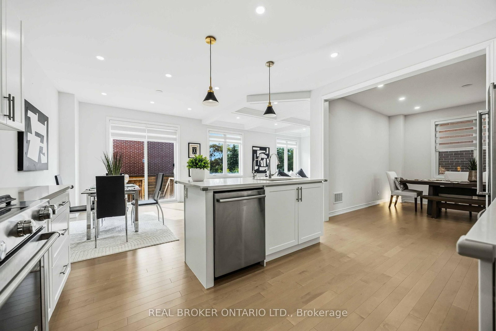 12 Seedling Crescent • Whitchurch-Stouffville, ON photo 14