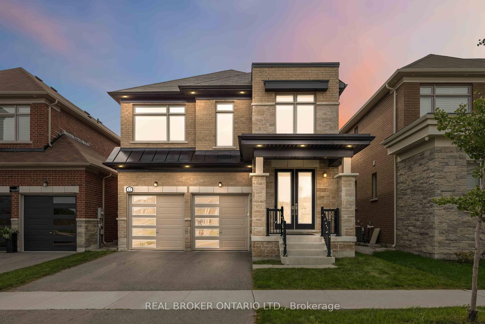 12 Seedling Crescent • Whitchurch-Stouffville, ON photo 2