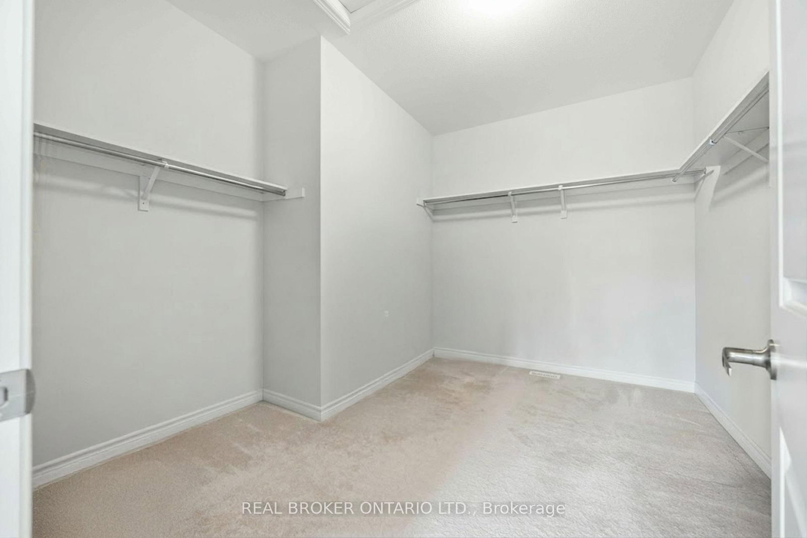 12 Seedling Crescent • Whitchurch-Stouffville, ON photo 25