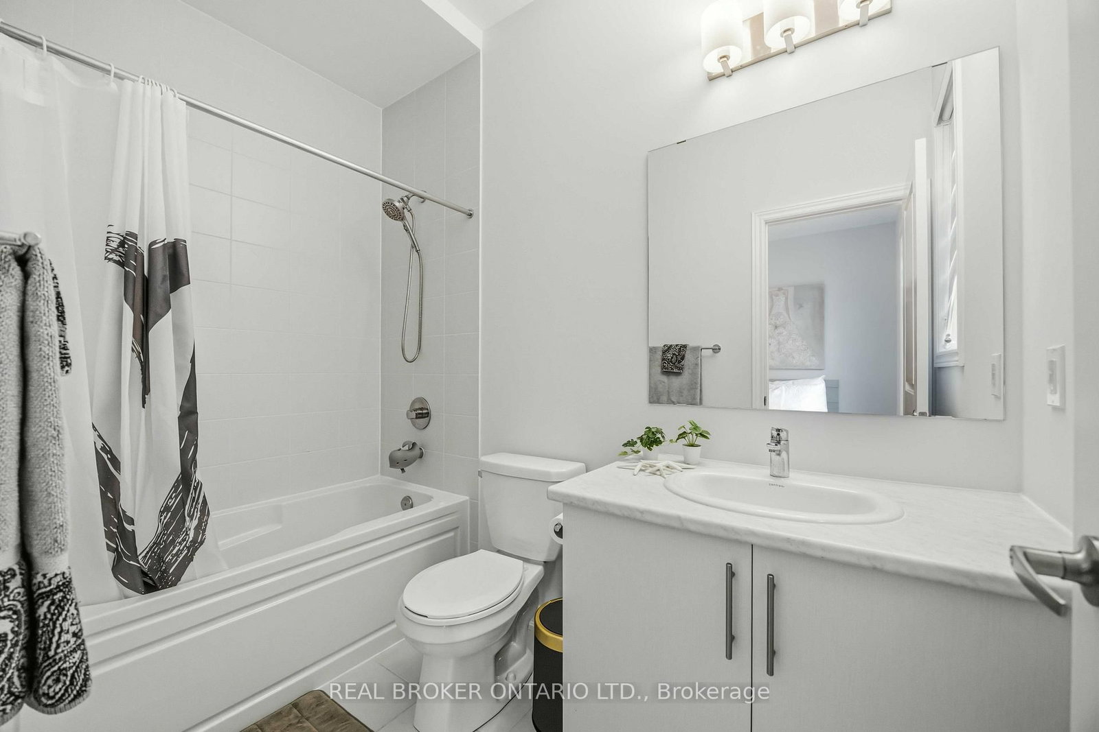 12 Seedling Crescent • Whitchurch-Stouffville, ON photo 29