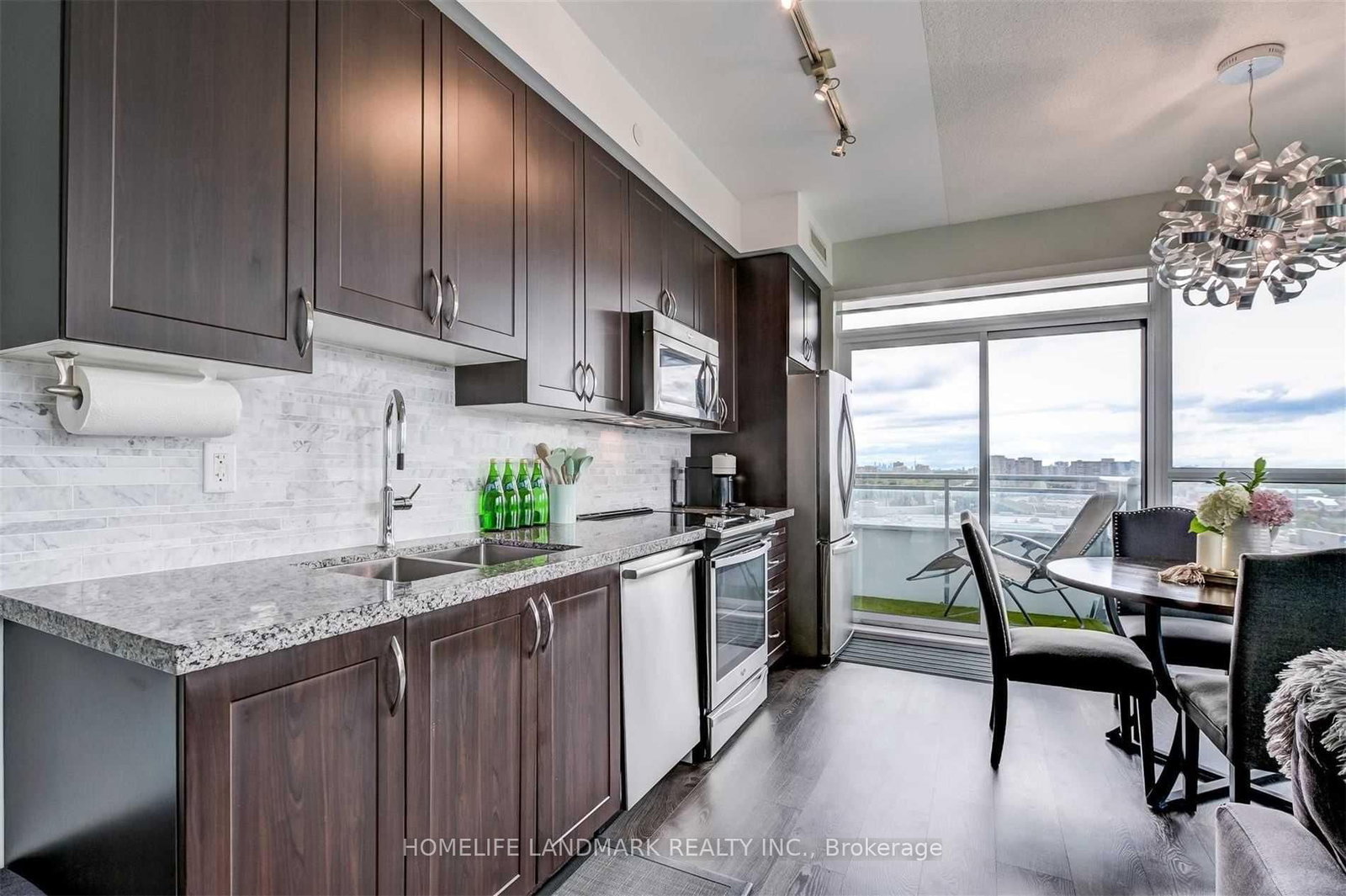 907 - 7890 Bathurst Street, Vaughan 3
