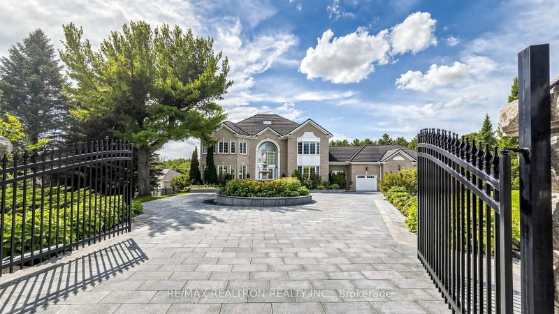 6 Kensington Drive