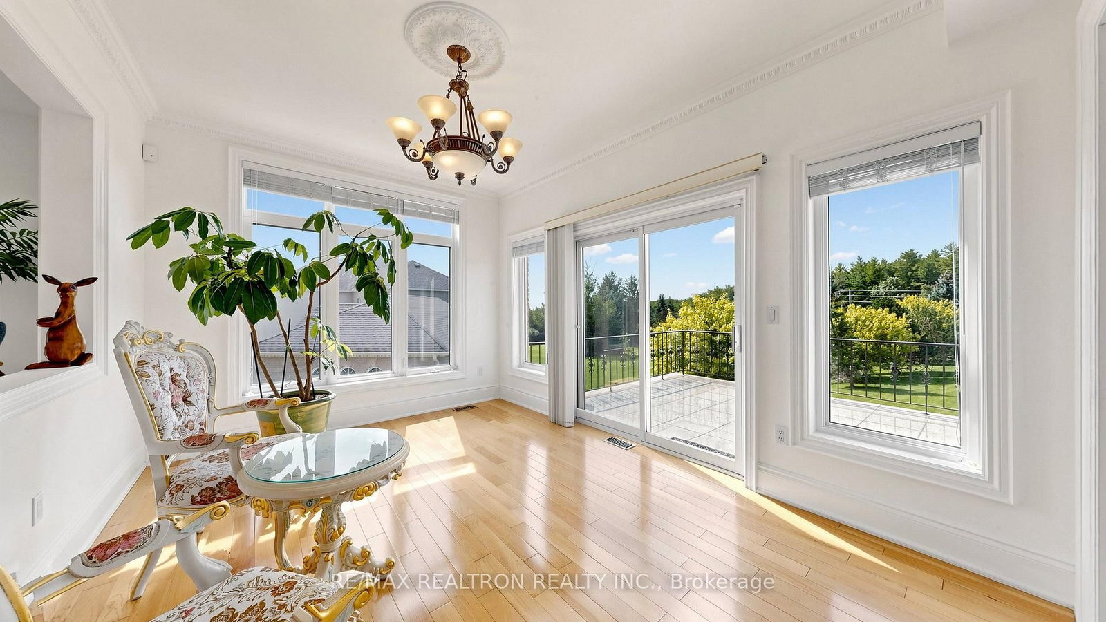 6 Kensington Drive • Richmond Hill, ON photo 14