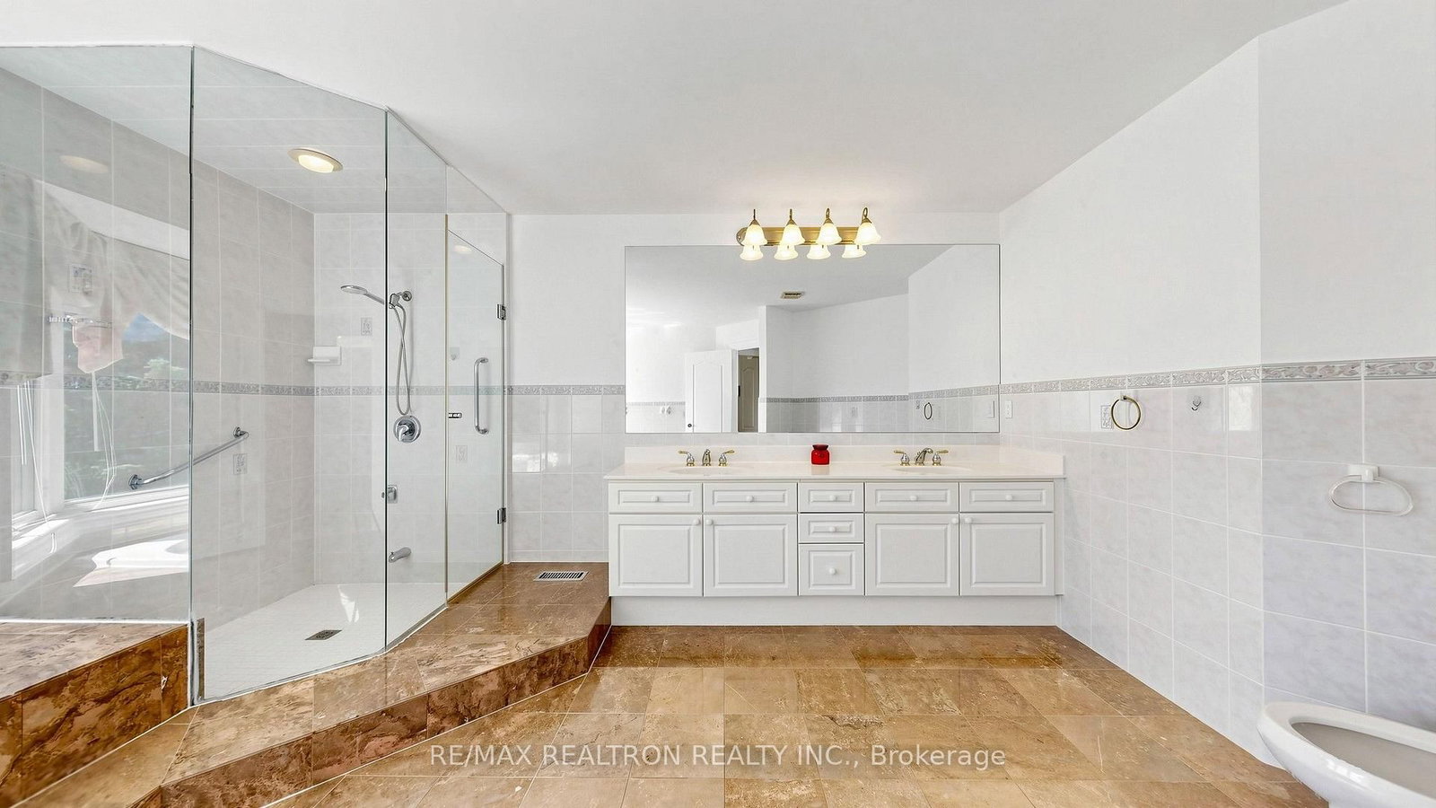 6 Kensington Drive • Richmond Hill, ON photo 20
