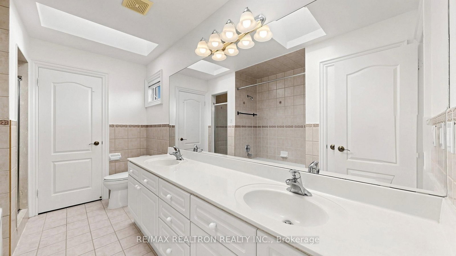 6 Kensington Drive • Richmond Hill, ON photo 22