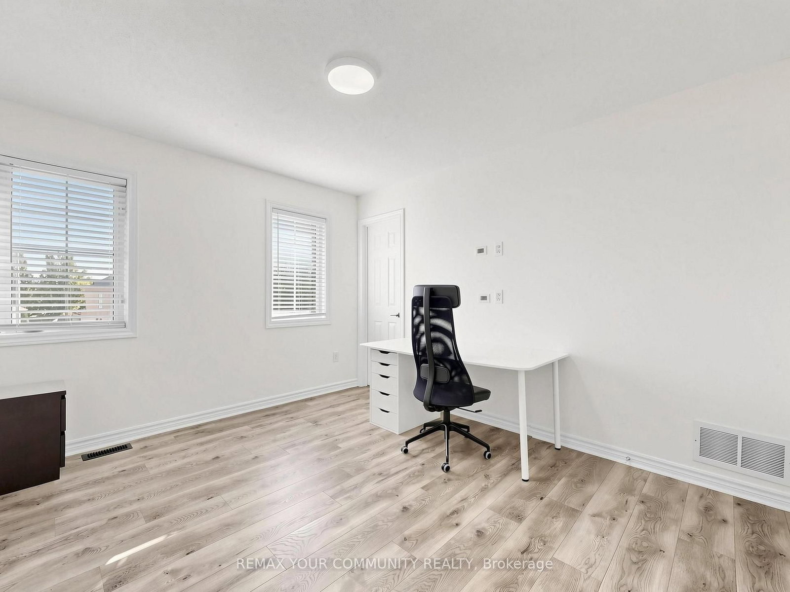16 Whitestone Drive • Georgina, ON photo 26