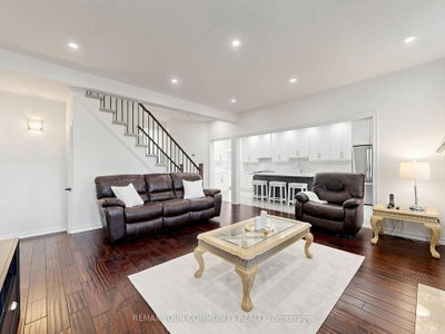 16 Whitestone Drive • Georgina, ON photo 9