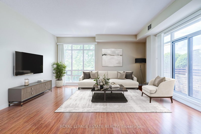 110 - 11121 Yonge Street