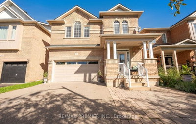 54 Blaydon Lane • Aurora, ON photo 2