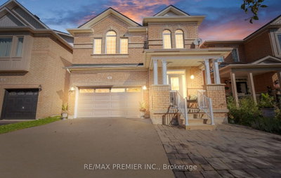 54 Blaydon Lane • Aurora, ON photo 3