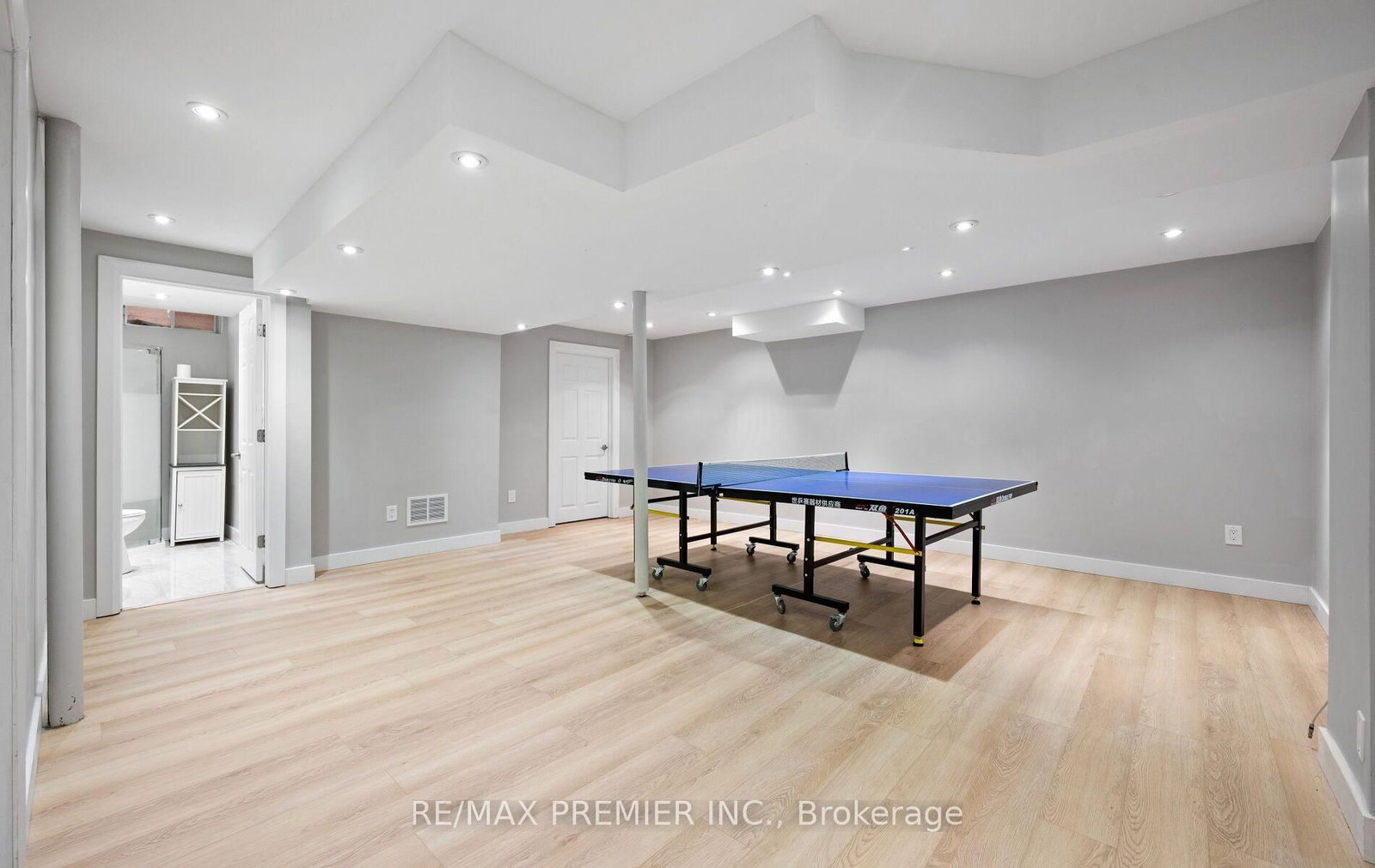 54 Blaydon Lane • Aurora, ON photo 36