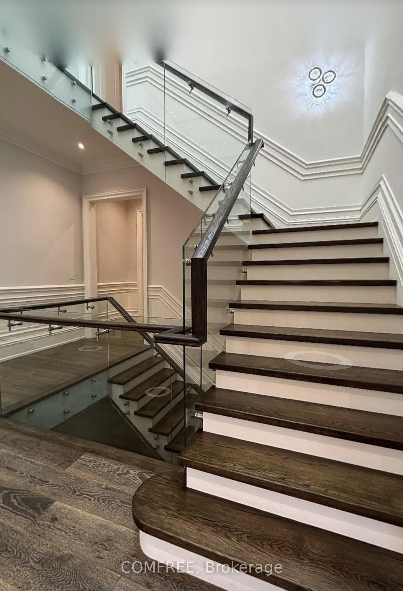 56 May Avenue • Richmond Hill, ON photo 20