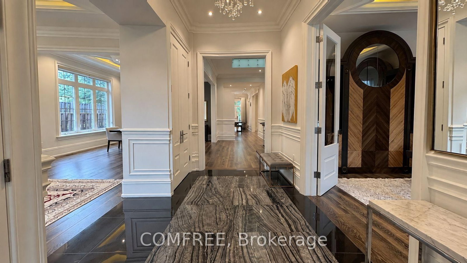56 May Avenue • Richmond Hill, ON photo 4