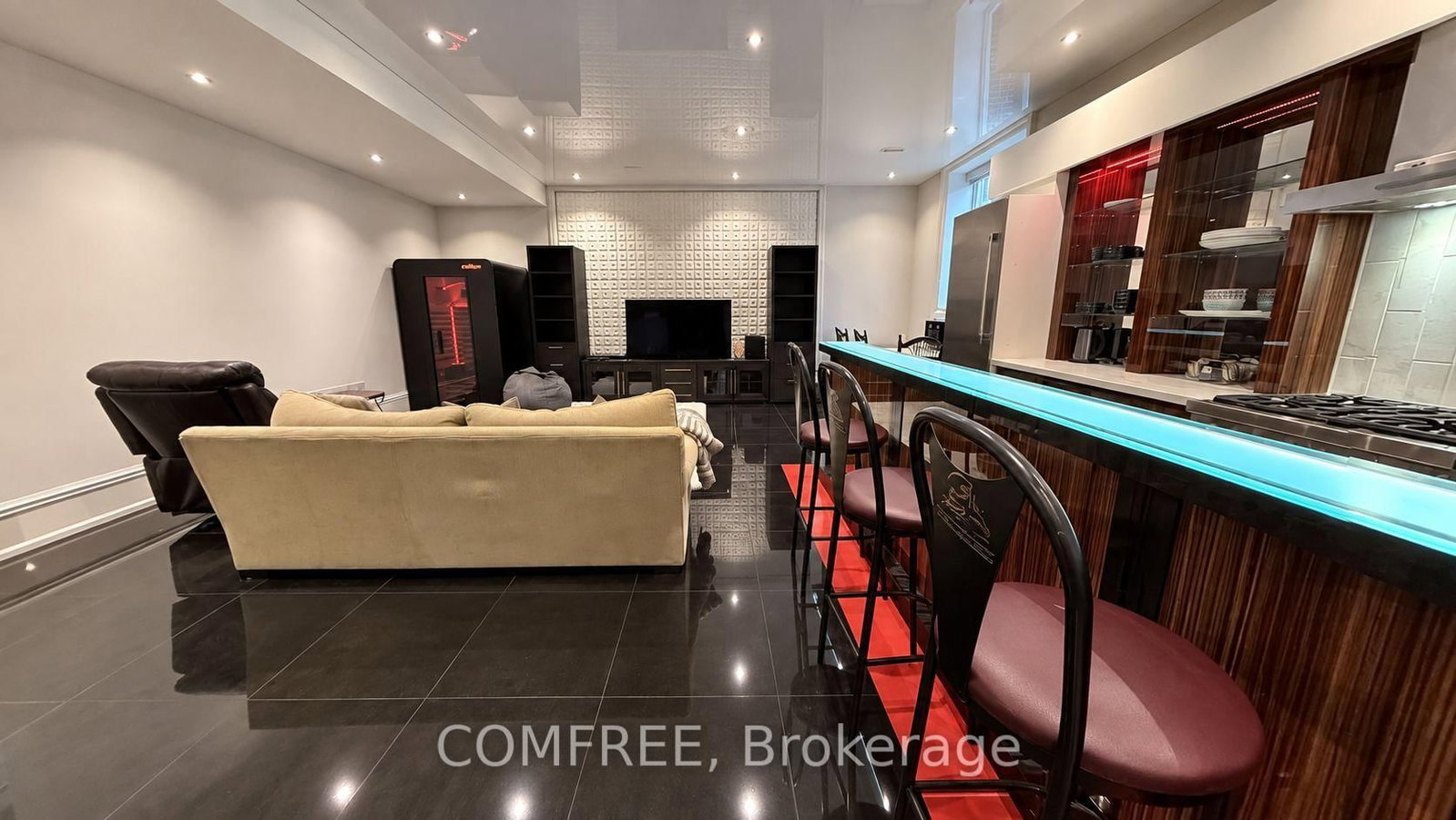 56 May Avenue • Richmond Hill, ON photo 41