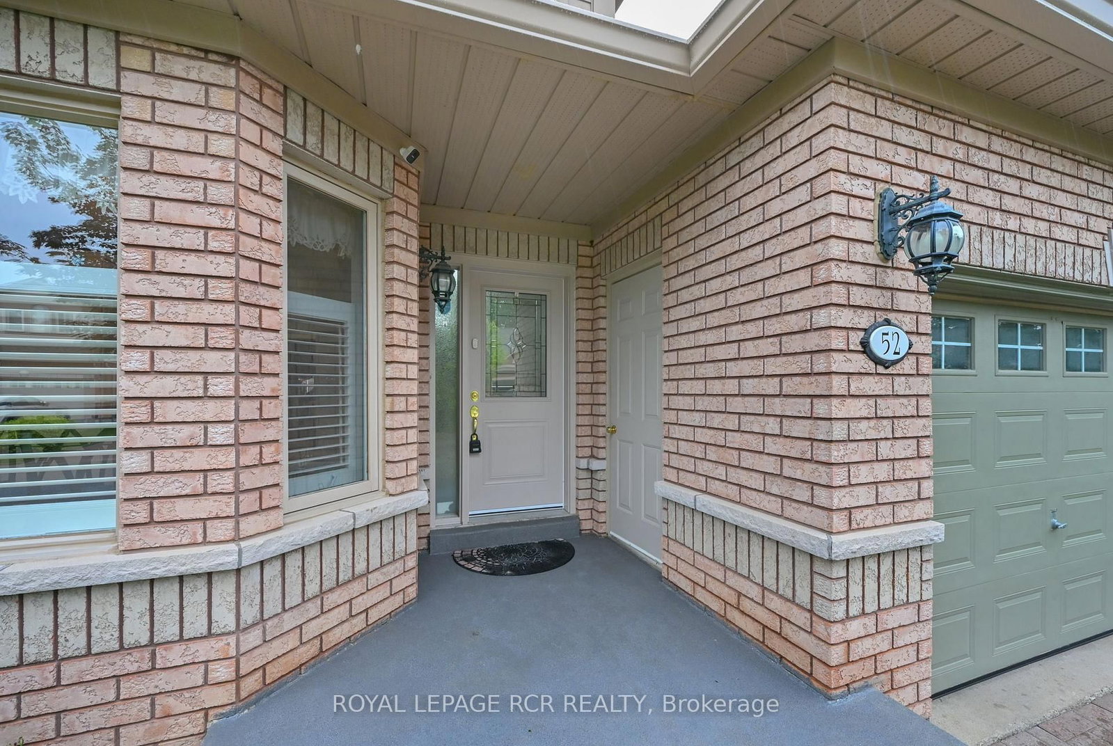 52 Bella Vista Trail • New Tecumseth, ON photo 3