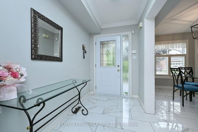 52 Bella Vista Trail • New Tecumseth, ON photo 4