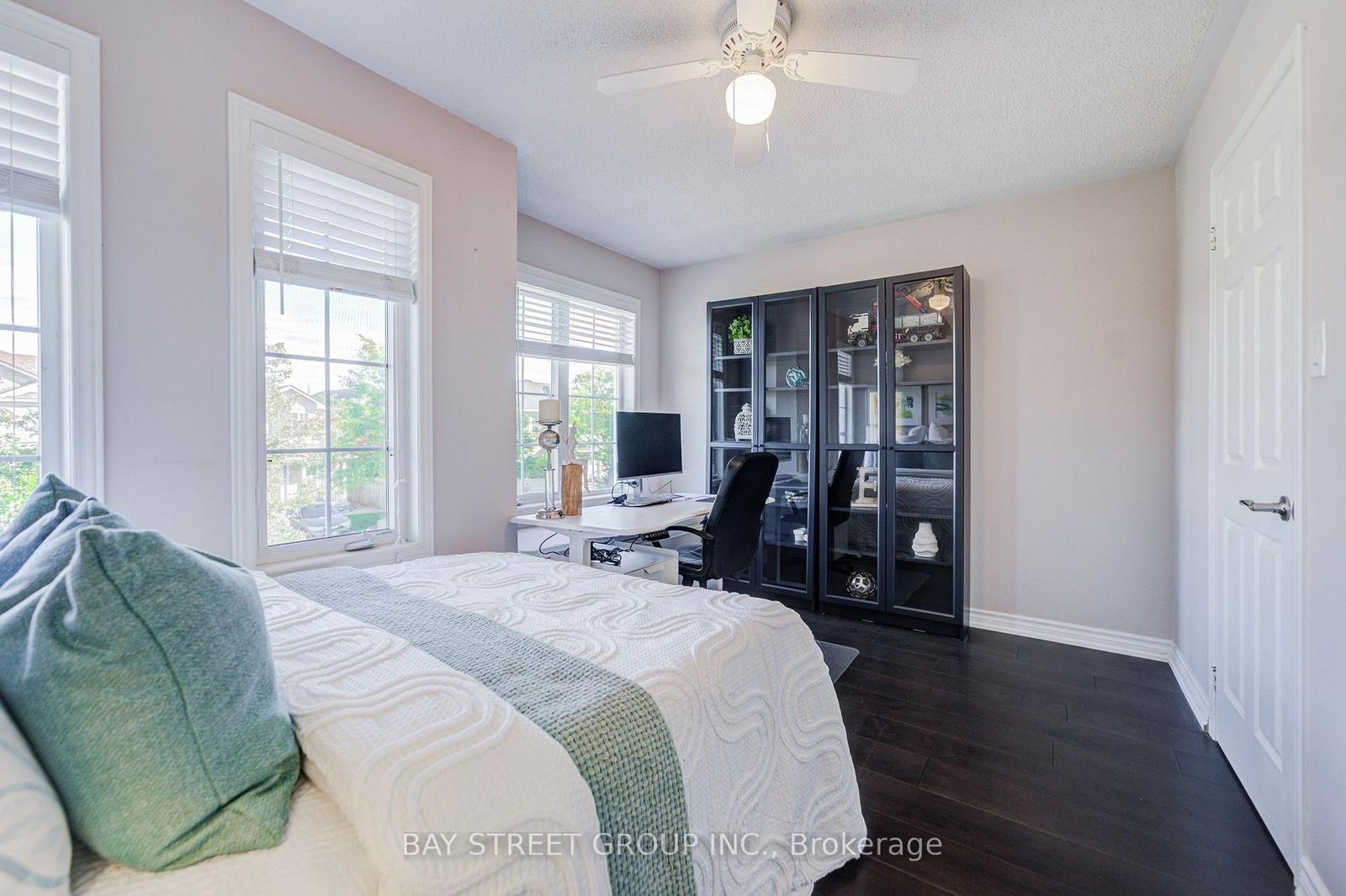 25 Waterton Crescent • Richmond Hill, ON photo 24