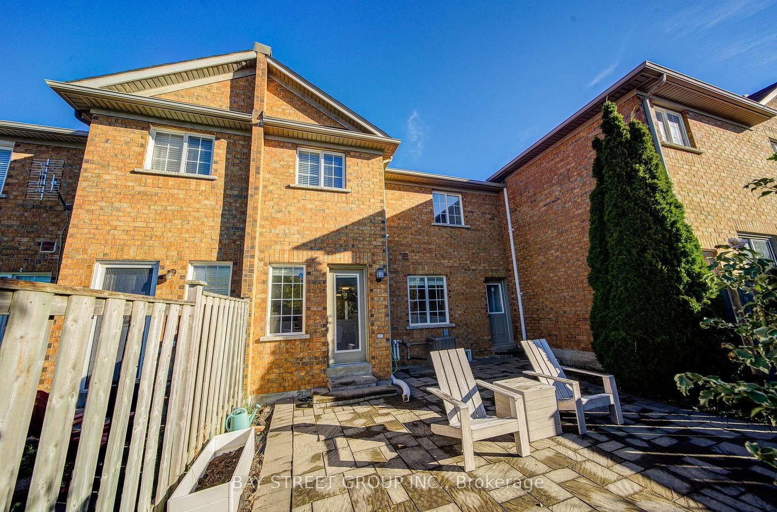 25 Waterton Crescent • Richmond Hill, ON photo 34