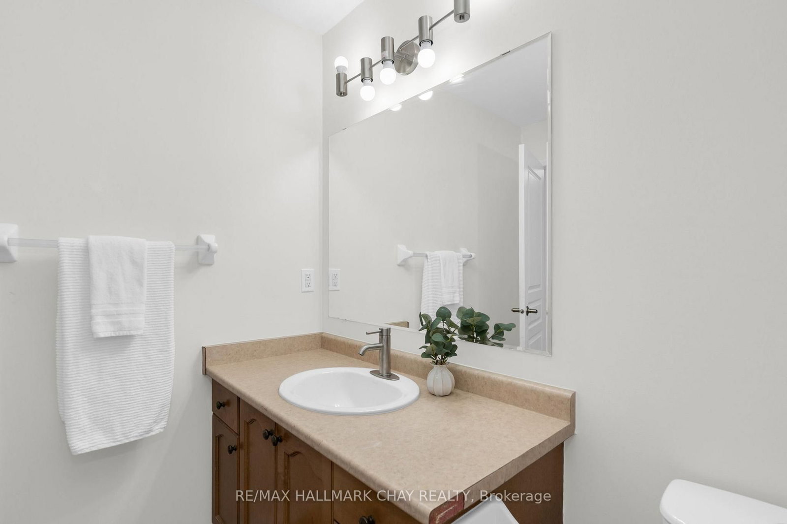 19 Callander Crescent • New Tecumseth, ON photo 24