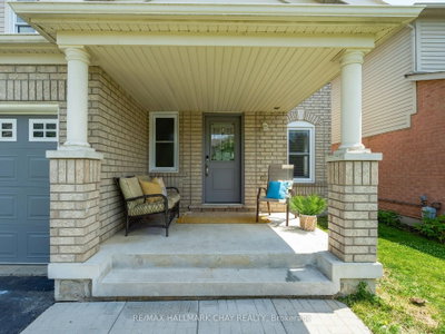 19 Callander Crescent • New Tecumseth, ON photo 6