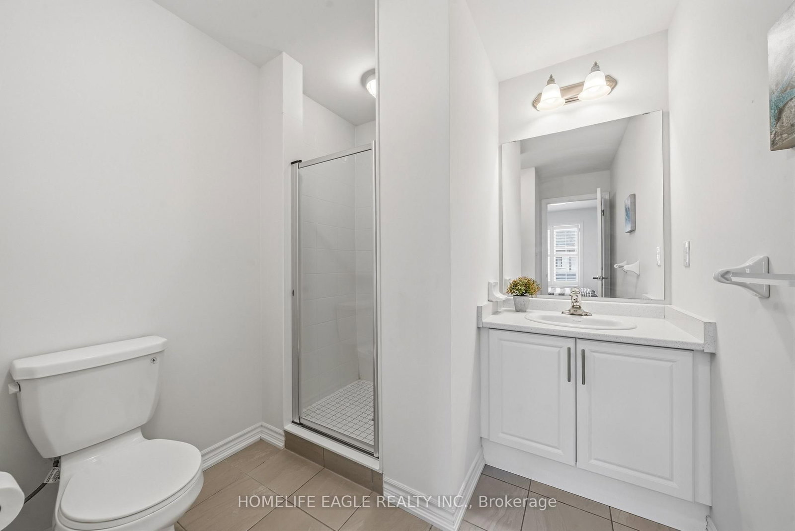 20 Viola Street • East Gwillimbury, ON photo 22