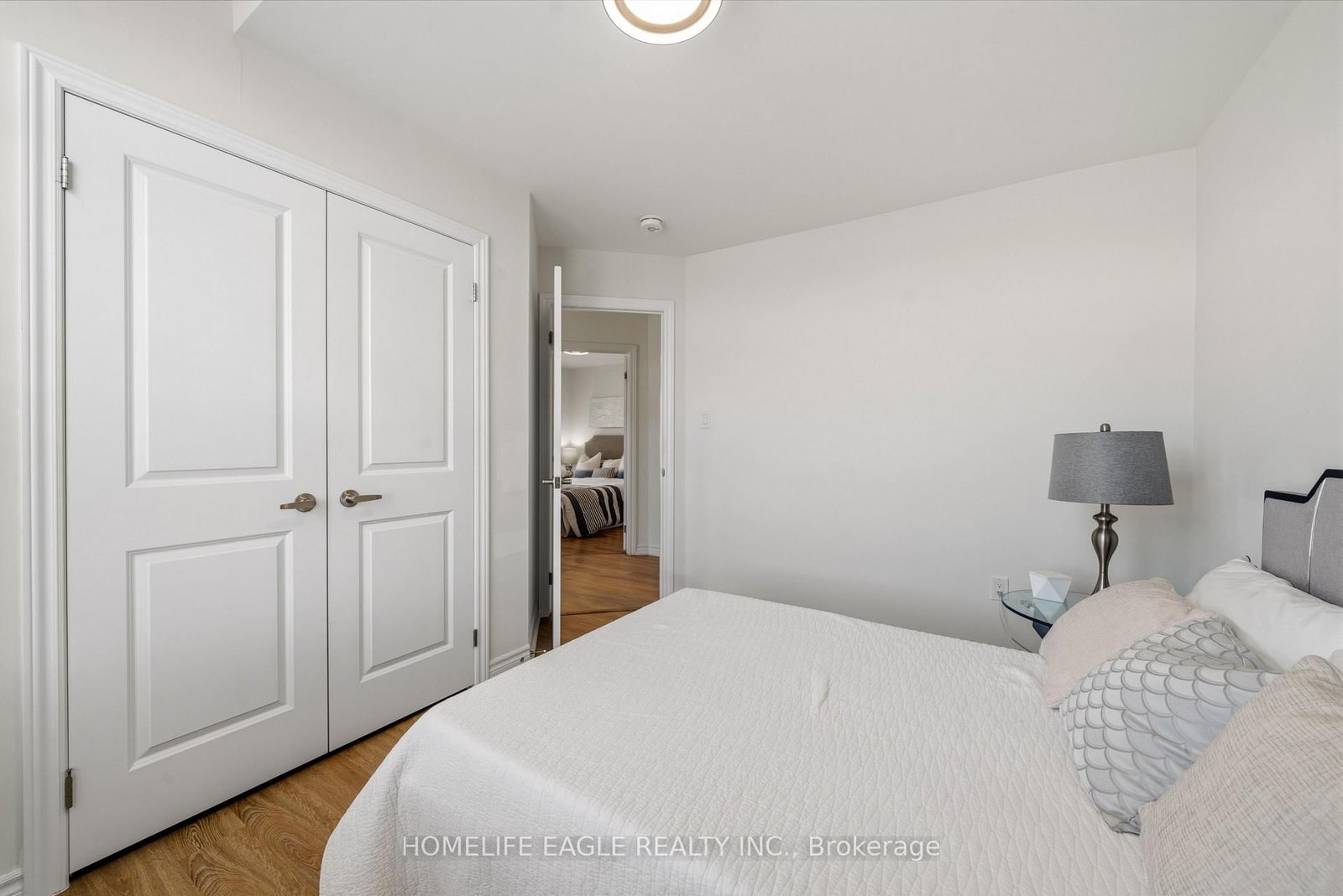 20 Viola Street • East Gwillimbury, ON photo 24
