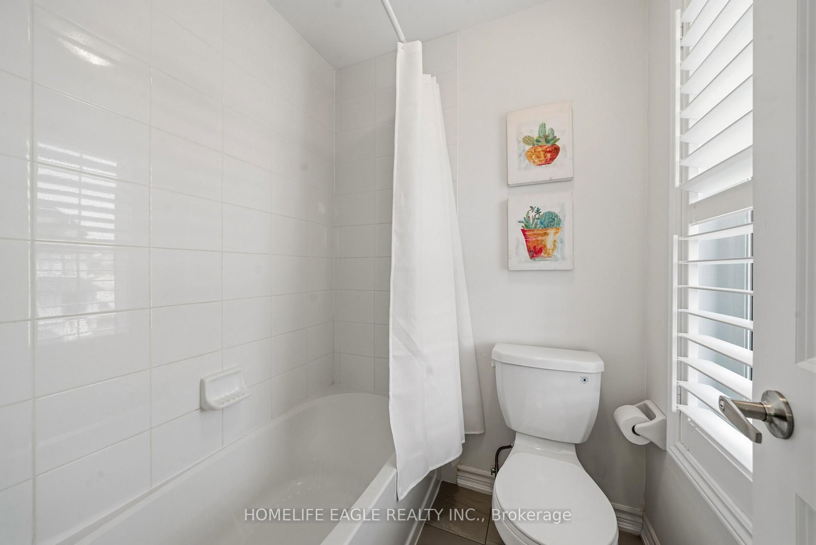 20 Viola Street • East Gwillimbury, ON photo 28