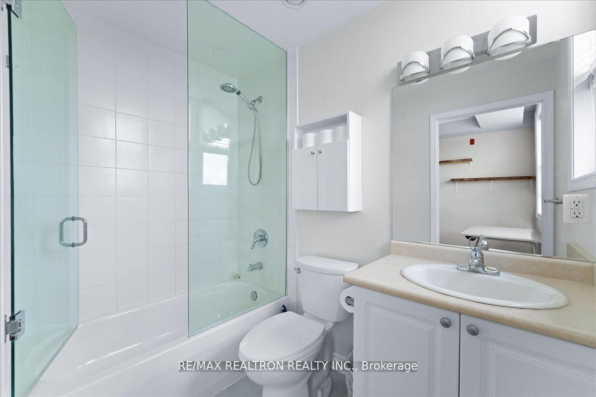 15450 Yonge Street • #304 • Aurora, ON photo 20
