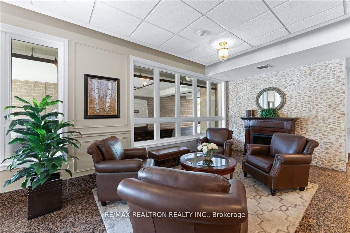 15450 Yonge Street • #304 • Aurora, ON photo 22