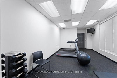 15450 Yonge Street • #304 • Aurora, ON photo 5