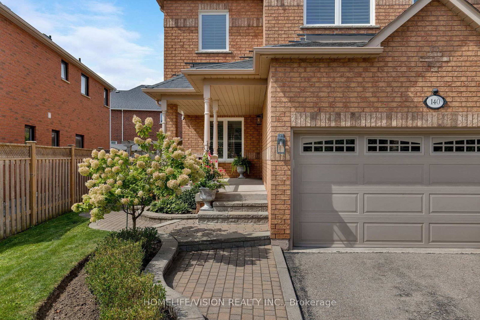140 Jacob Way • Whitchurch-Stouffville, ON photo 4