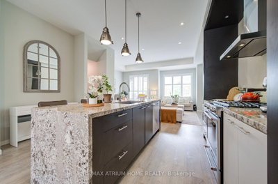20 Genuine Lane • Richmond Hill, ON photo 3