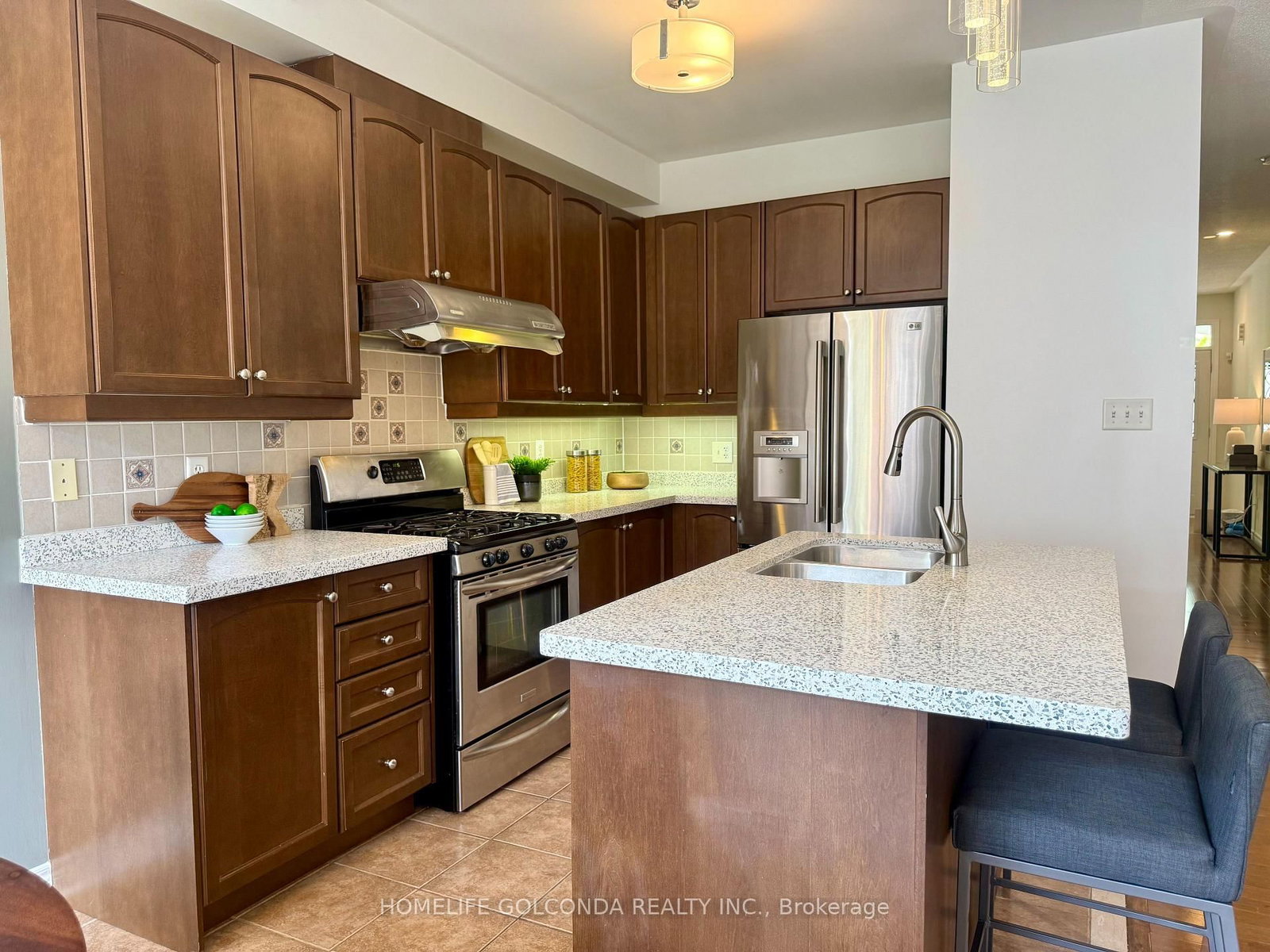 64 Pillar Rock Crescent • Markham, ON photo 8