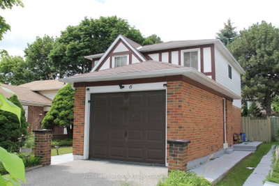 6 Aberfeldy Crescent • Markham, ON photo 3