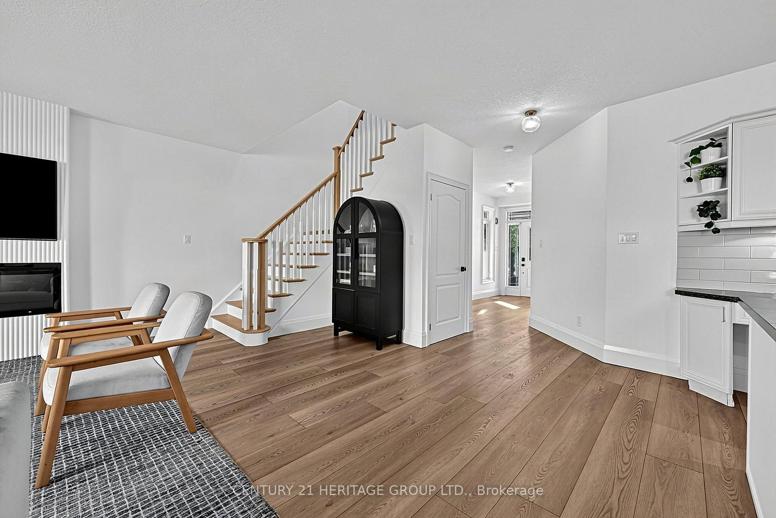 203 Gray Avenue • New Tecumseth, ON photo 18