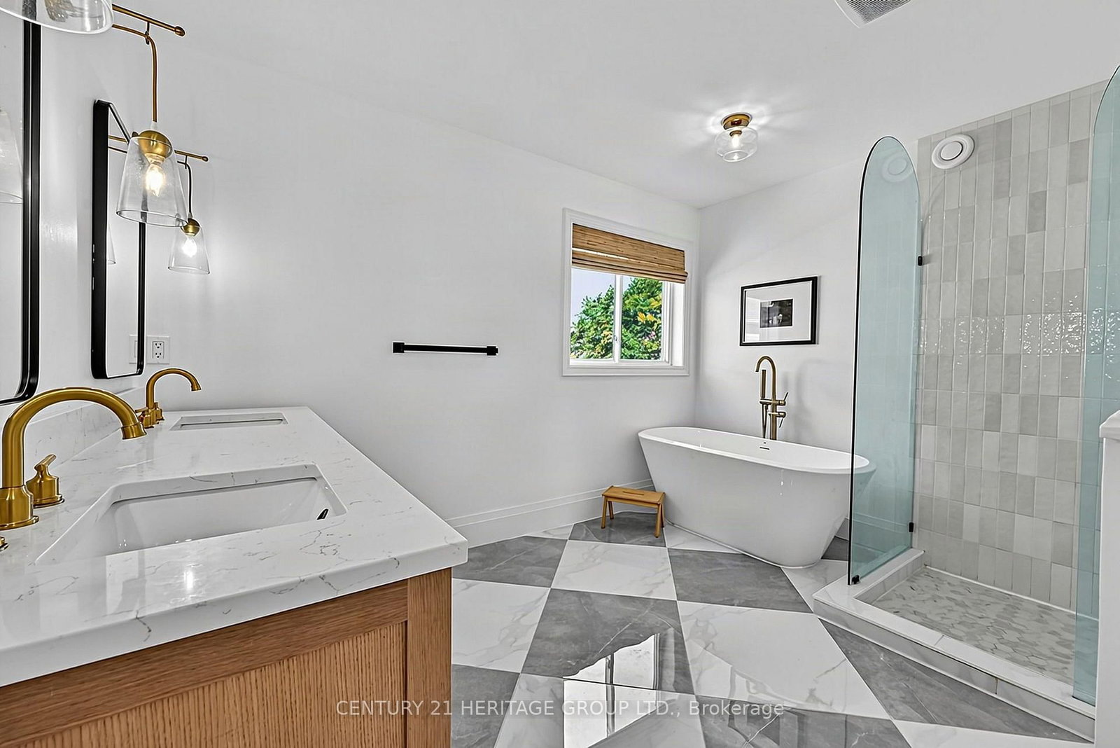 203 Gray Avenue • New Tecumseth, ON photo 23