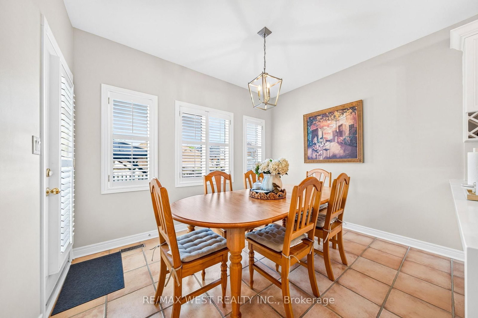 40 Sequoia Road • Vaughan, ON photo 5