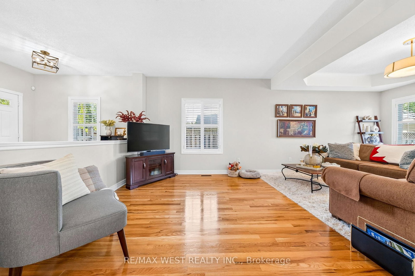 40 Sequoia Road • Vaughan, ON photo 6