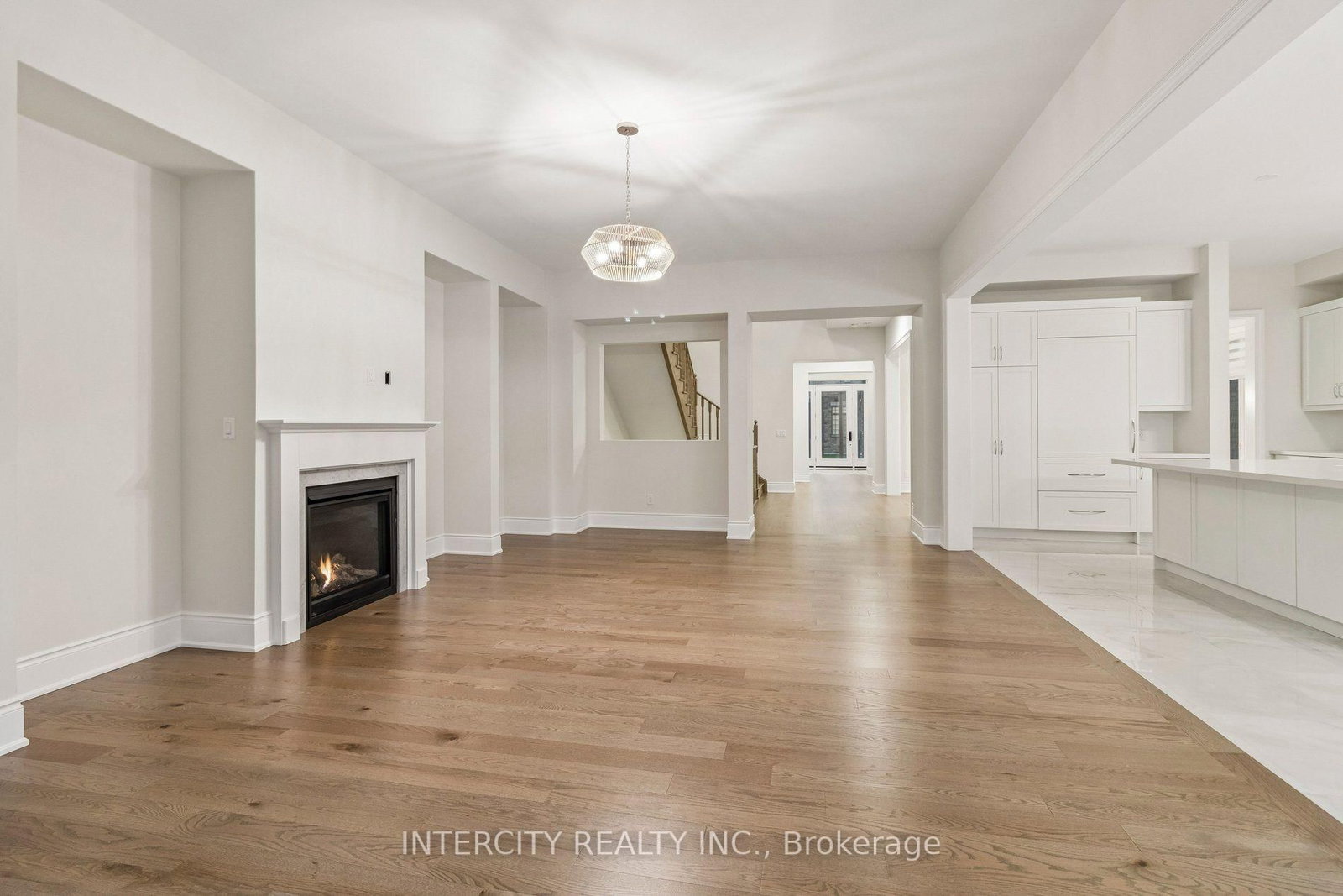 15 Garriock Hall Avenue • King, ON photo 11