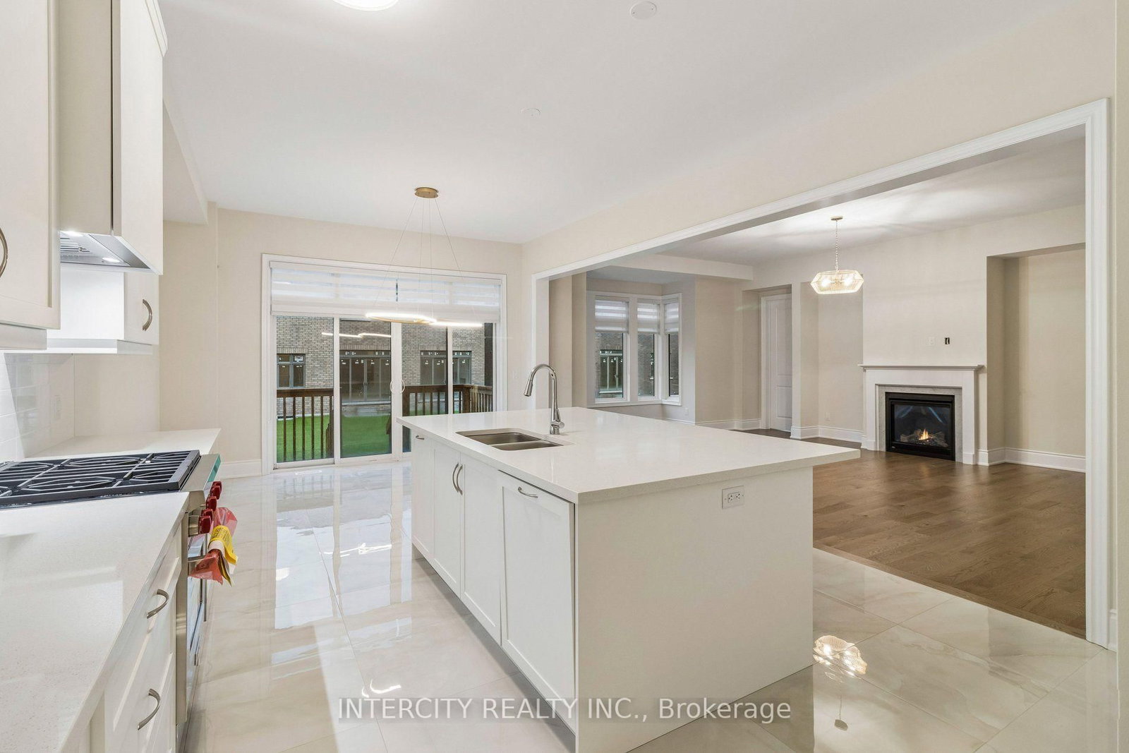 15 Garriock Hall Avenue • King, ON photo 18