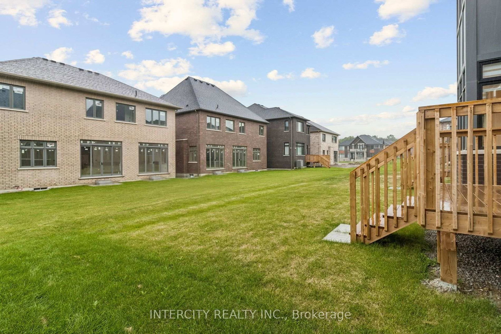 15 Garriock Hall Avenue • King, ON photo 49