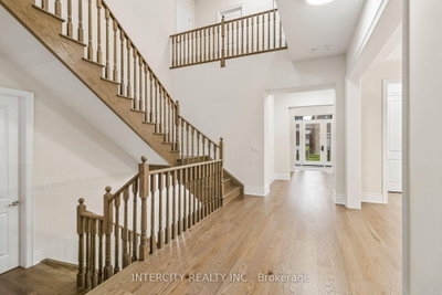 15 Garriock Hall Avenue, King, ON, photo 5