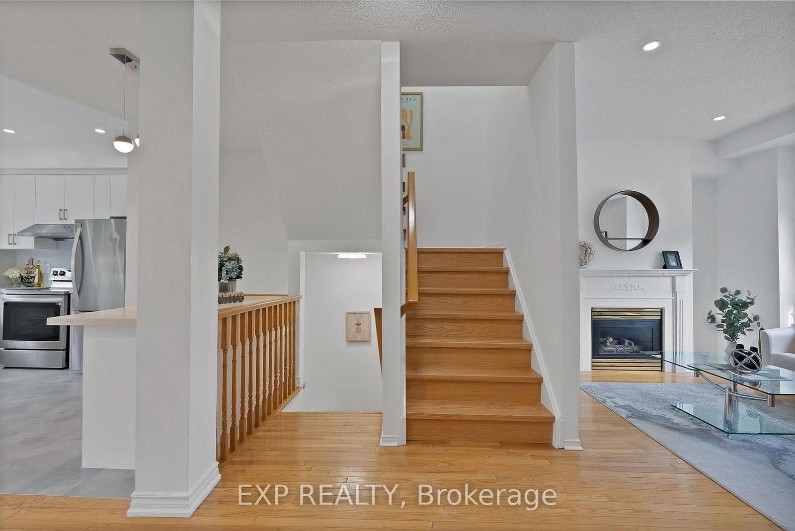 11 Maple Park Way • Markham, ON photo 13