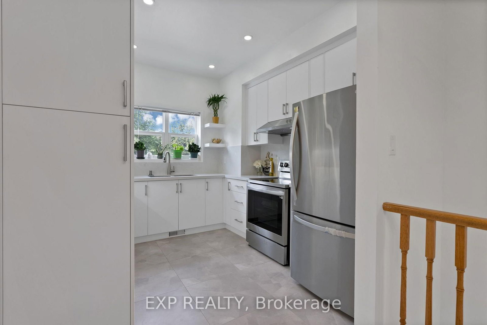 11 Maple Park Way • Markham, ON photo 17