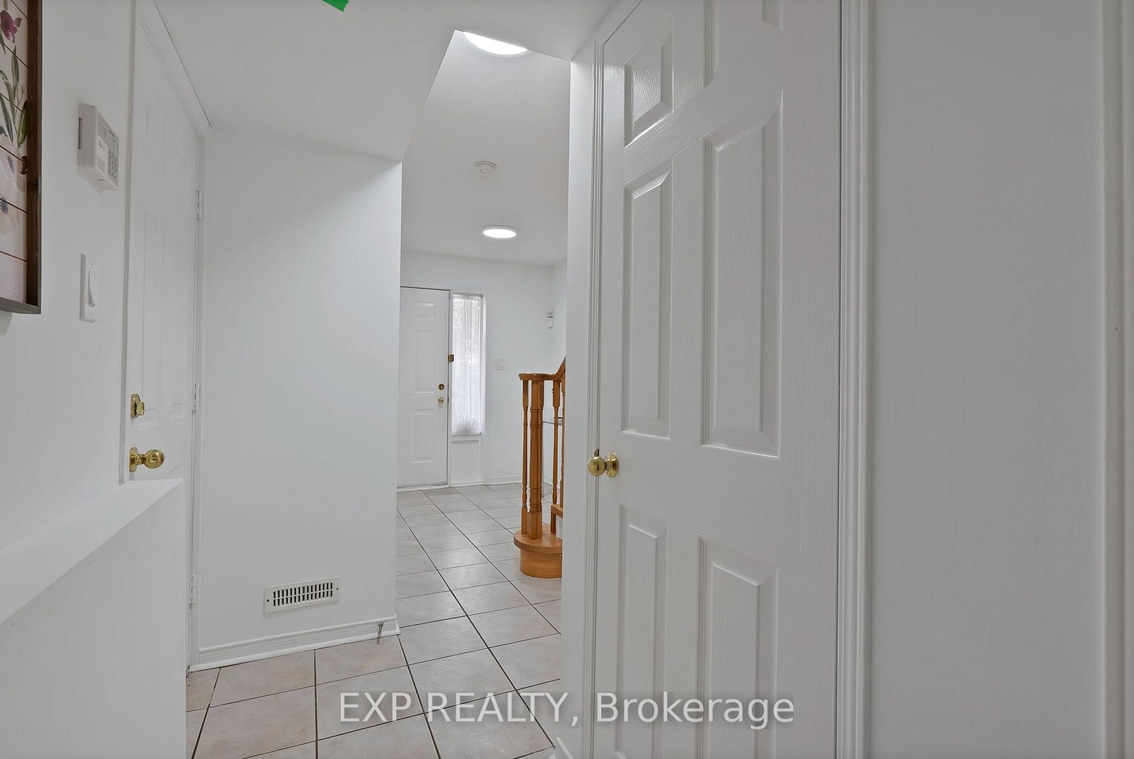 11 Maple Park Way • Markham, ON photo 18