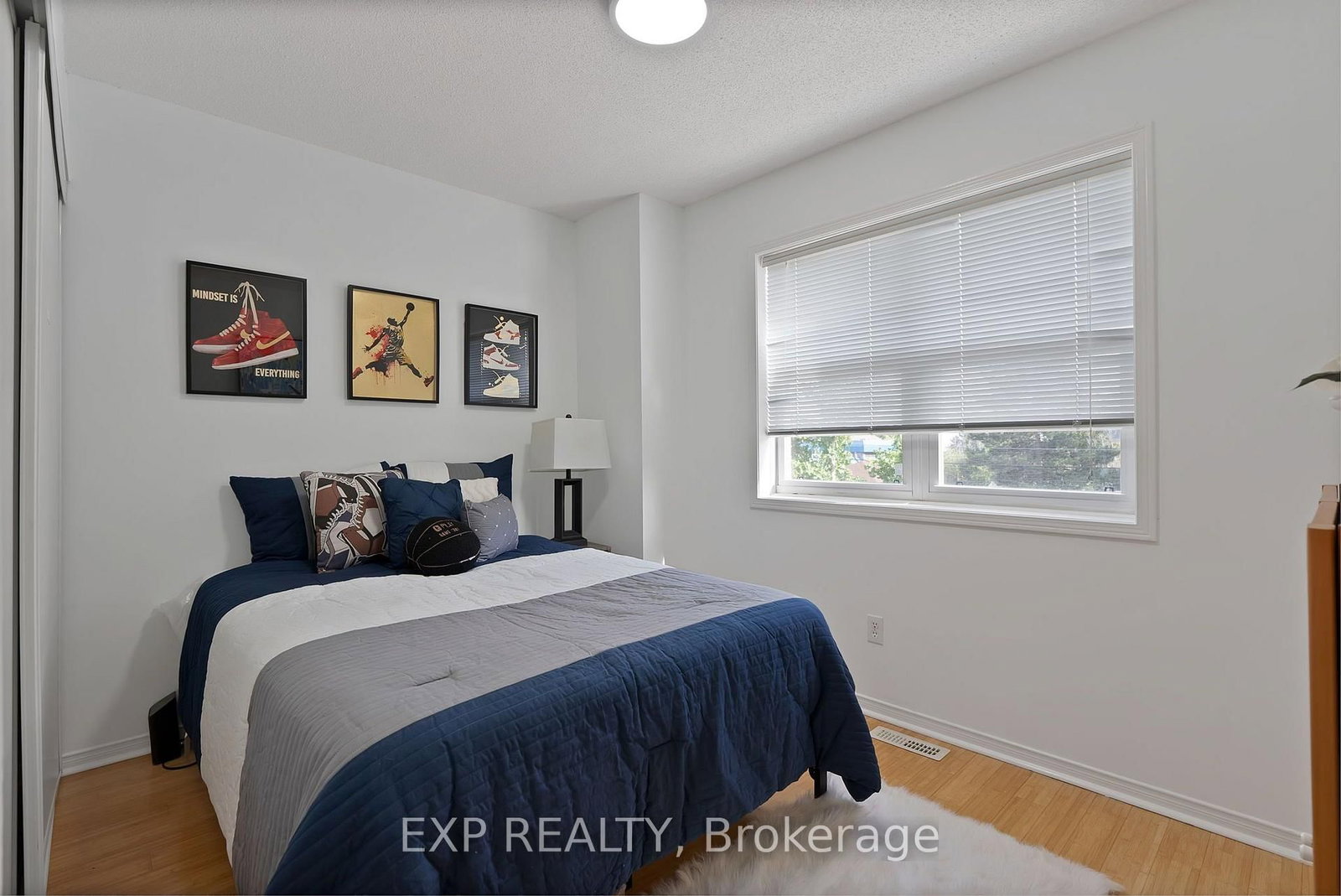 11 Maple Park Way • Markham, ON photo 27
