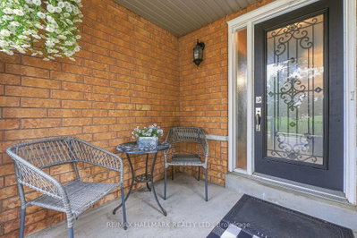 192 Fossil Hill Road • Vaughan, ON photo 4