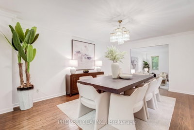 143 Cambridge Crescent, Richmond Hill, ON, photo 4