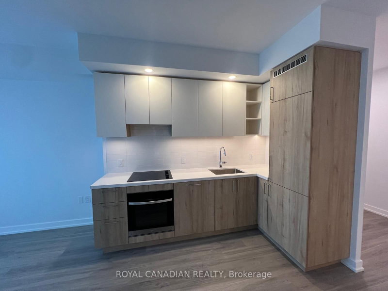 613 - 21 Meadowvale Road